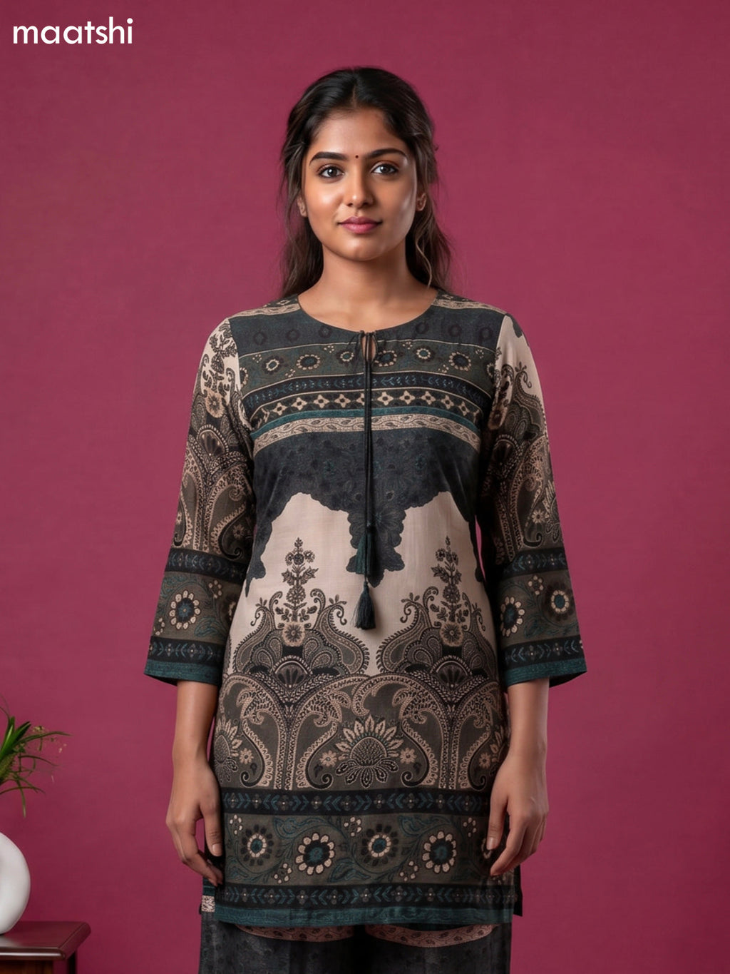 Dark Green and Beige Cotton Printed Short Co-Ord Set