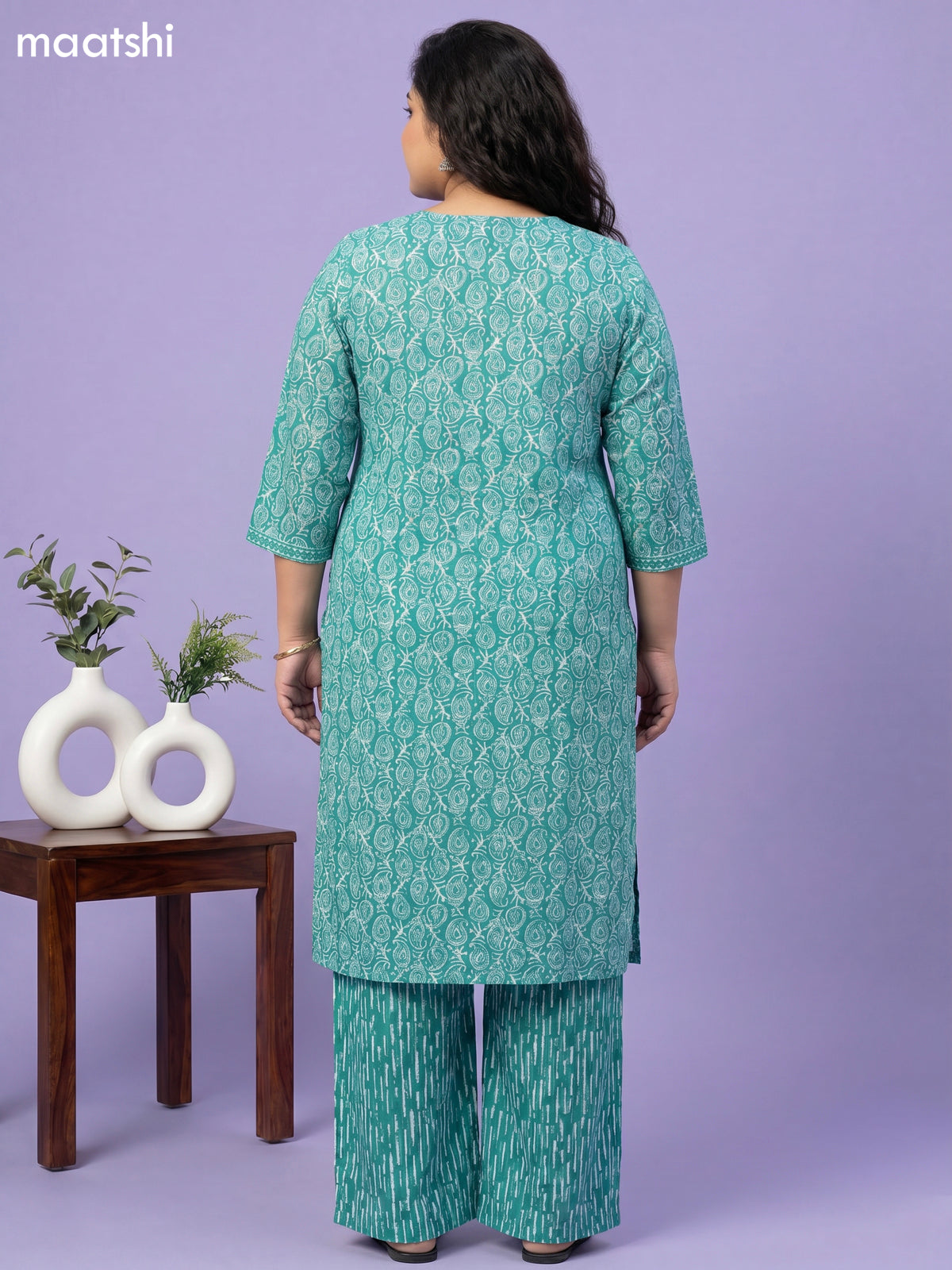 Teal Green and Off White Cotton Batik Printed Straight Suit