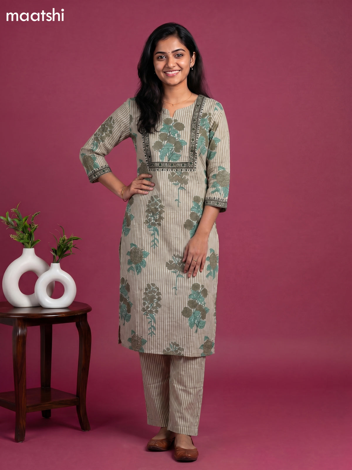Sap Green and Off White Cotton Floral Printed Straight Suit