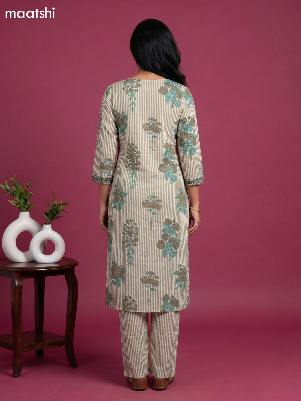 Sap Green and Off White Cotton Floral Printed Straight Suit