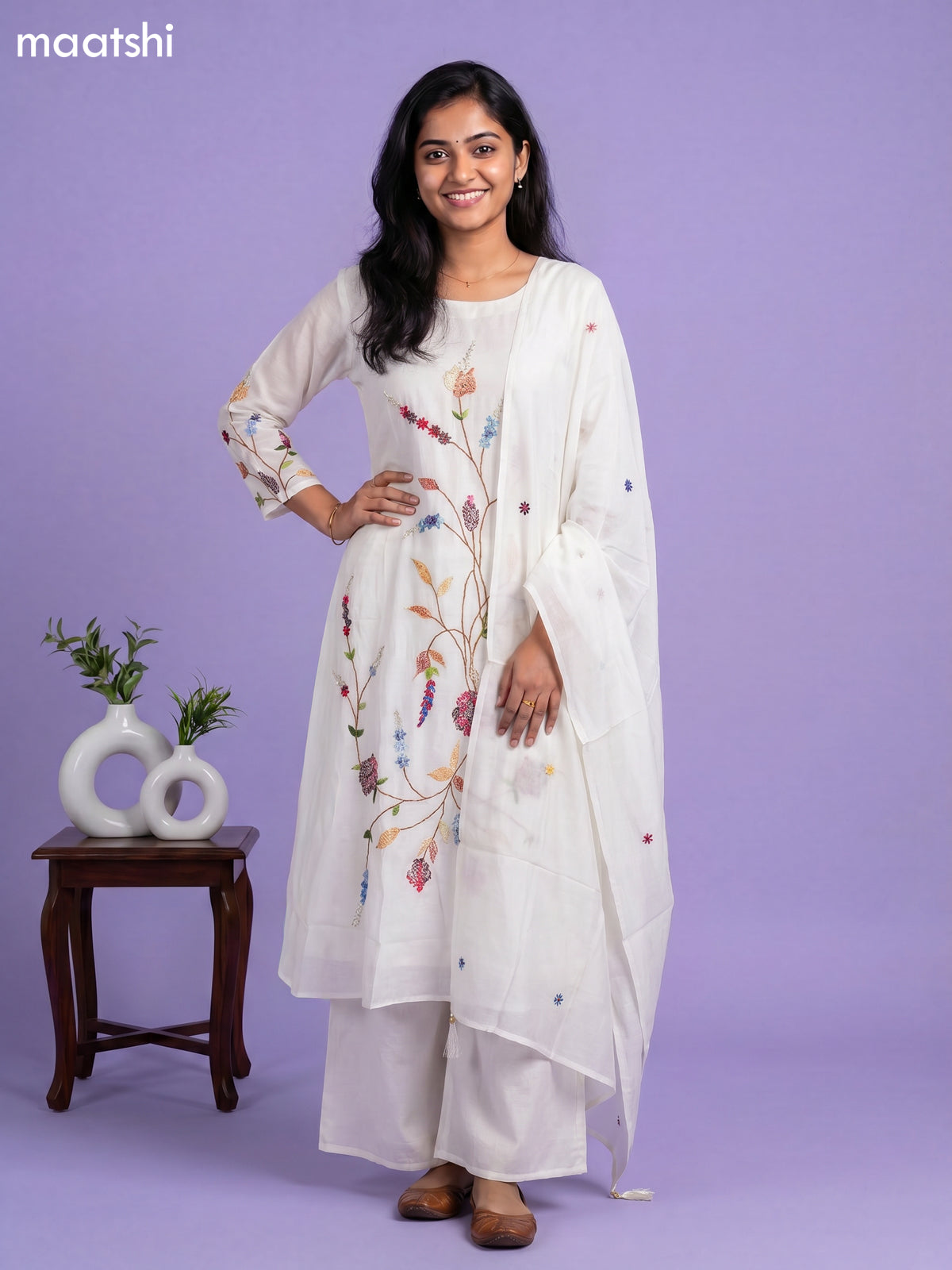 Off White Chanderi Embroidery Work Anarkali Suit