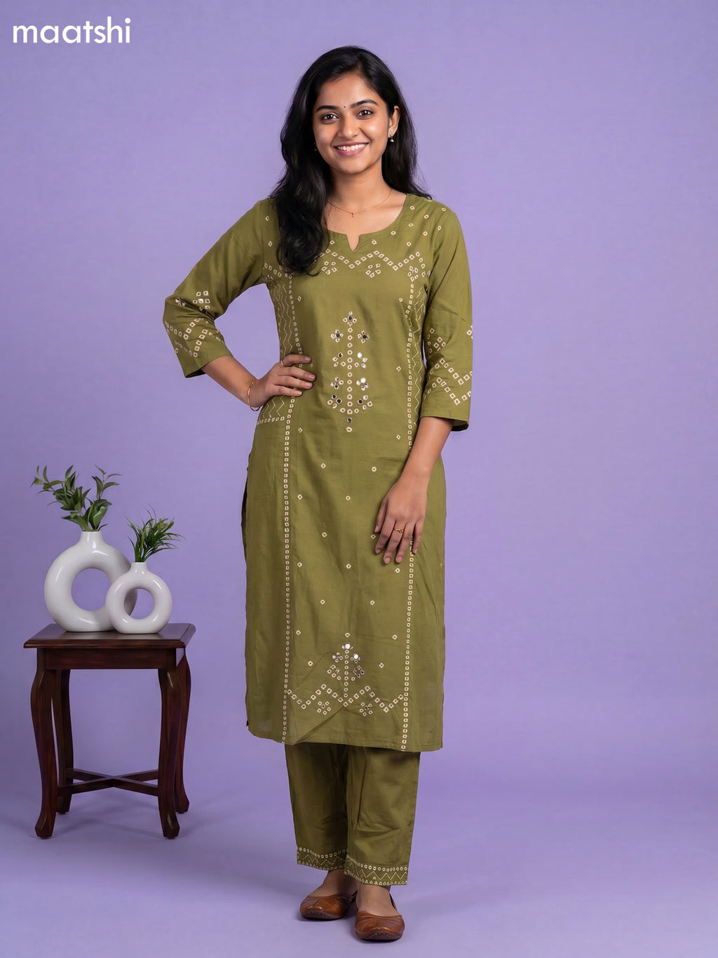 Sap Green Cotton Bandhani Printed Straight Suit