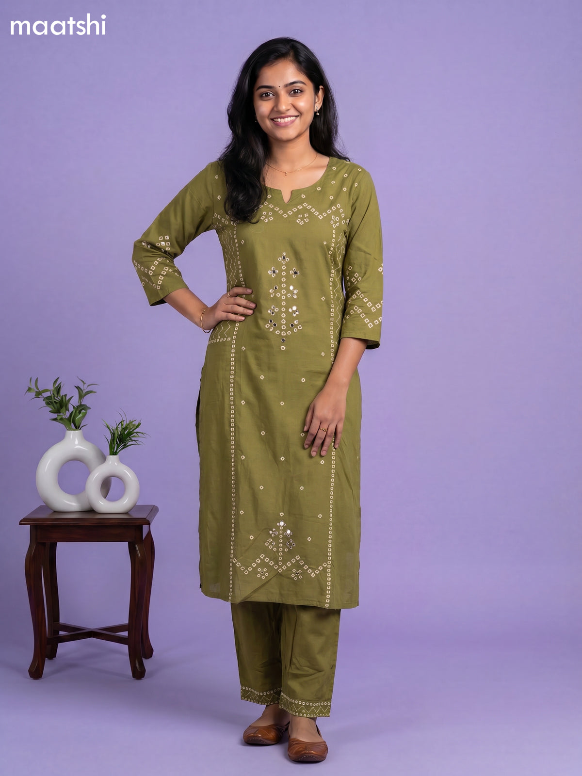 Sap Green Cotton Bandhani Printed Straight Suit
