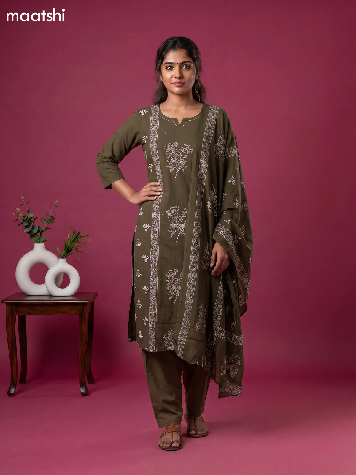 Sap Green Cotton Floral Printed Straight Suit