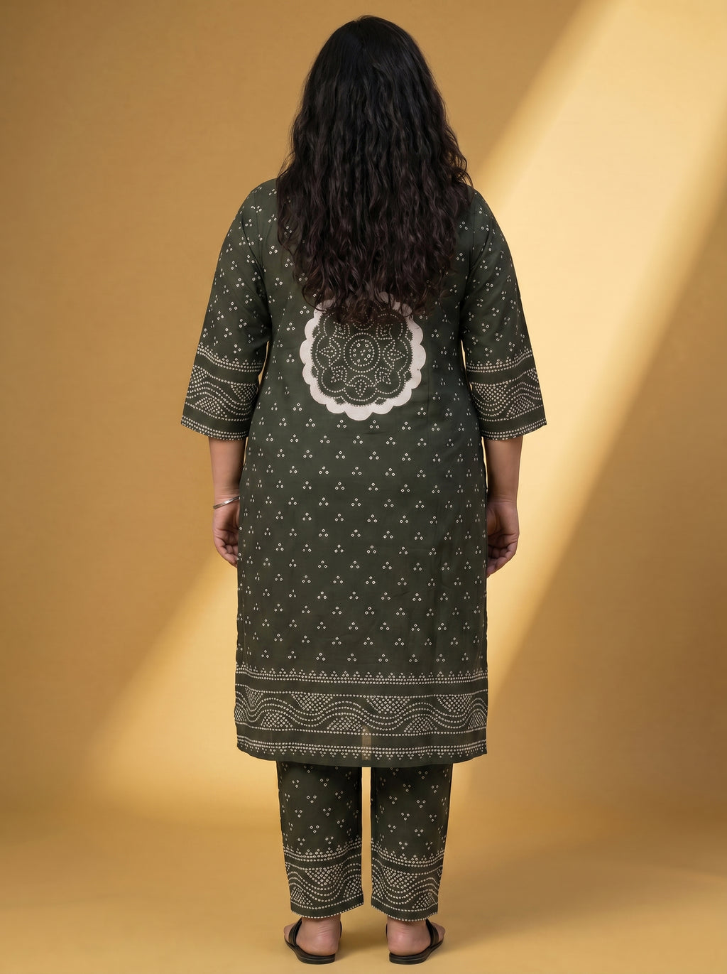 Dark Sap Green Cotton Bandhani Printed Straight Suit