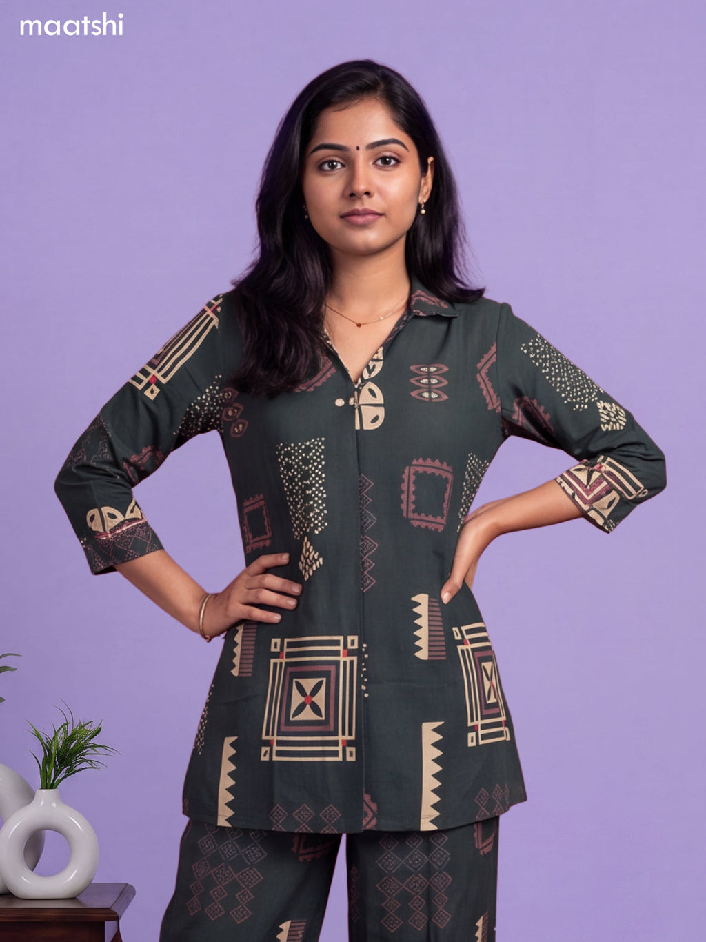 Deep Green Cotton Geometric Printed & Simple Embroidery Work Short Co-Ord Set