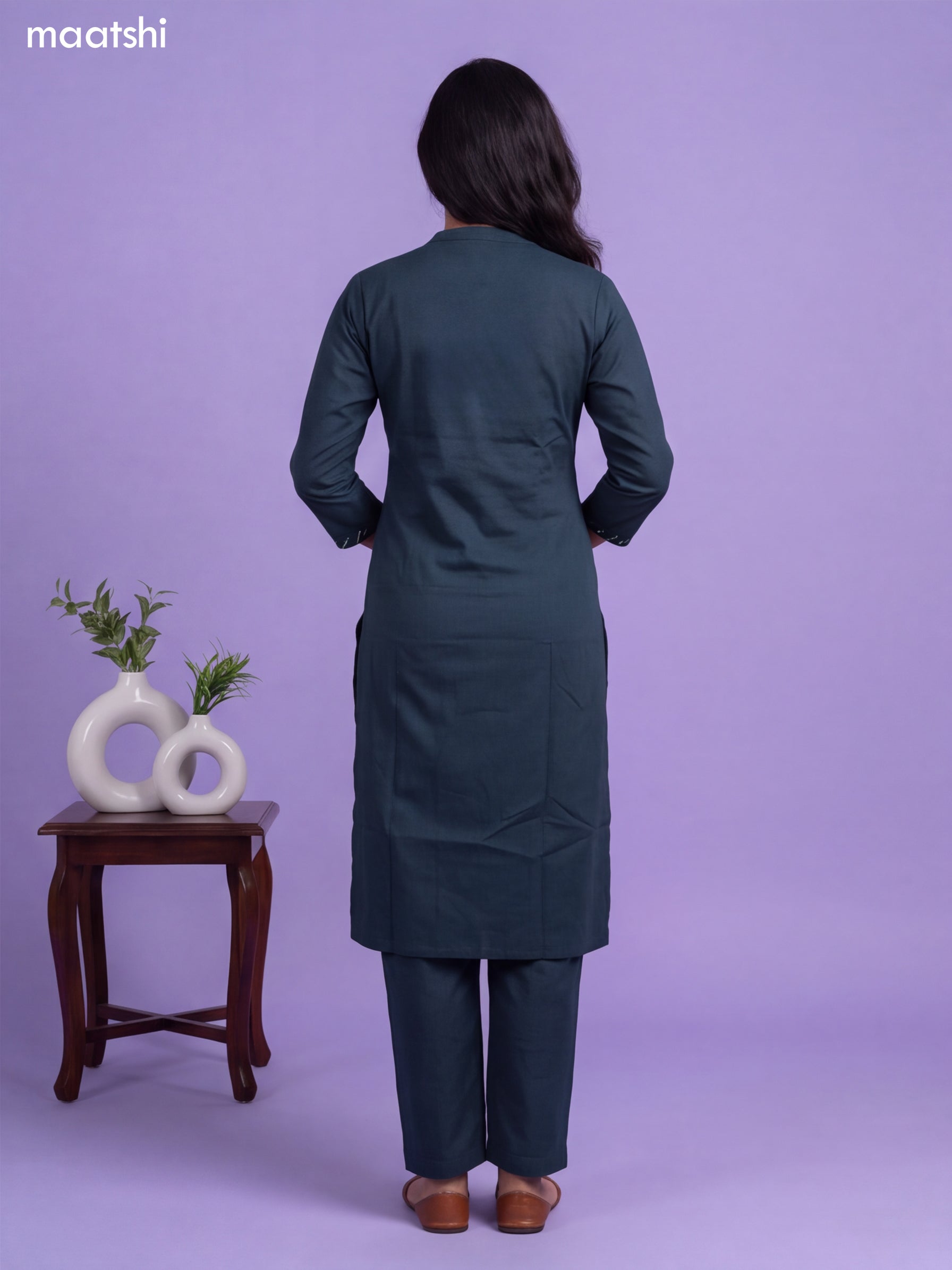 Peacock Green Cotton Bandhani Printed & Simple Emroidery Work Straight Suit