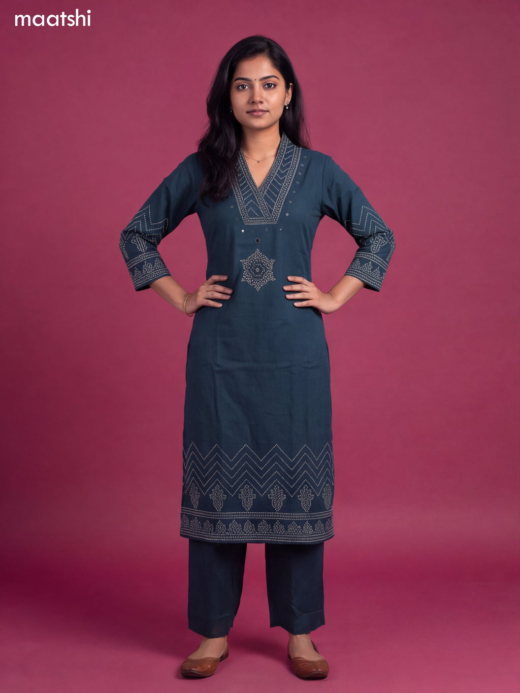 Peacock Green Cotton Bandhani Printed & Simple Embroidery Work Straight Suit