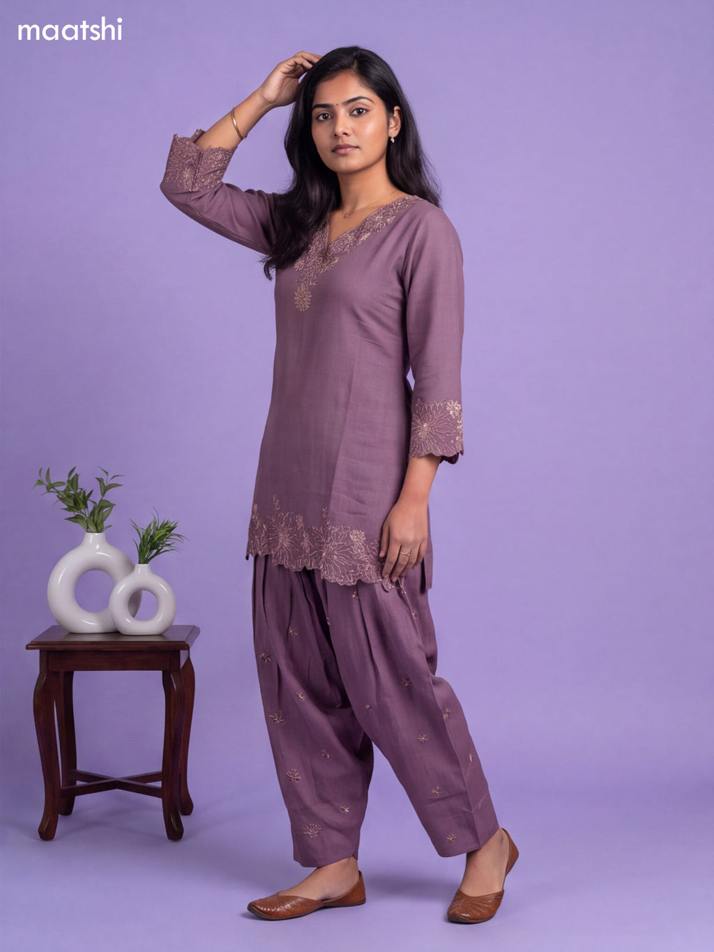 Lavender Linen Cotton Embroidery Work Neck Pattern Co-Ord Set