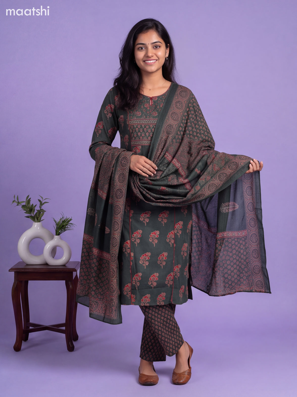 Sap Green Cotton Floral Printed Straight Suit
