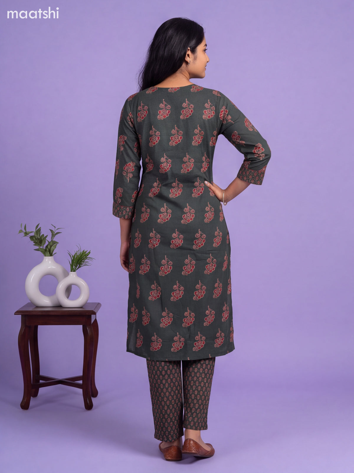 Sap Green Cotton Floral Printed Straight Suit
