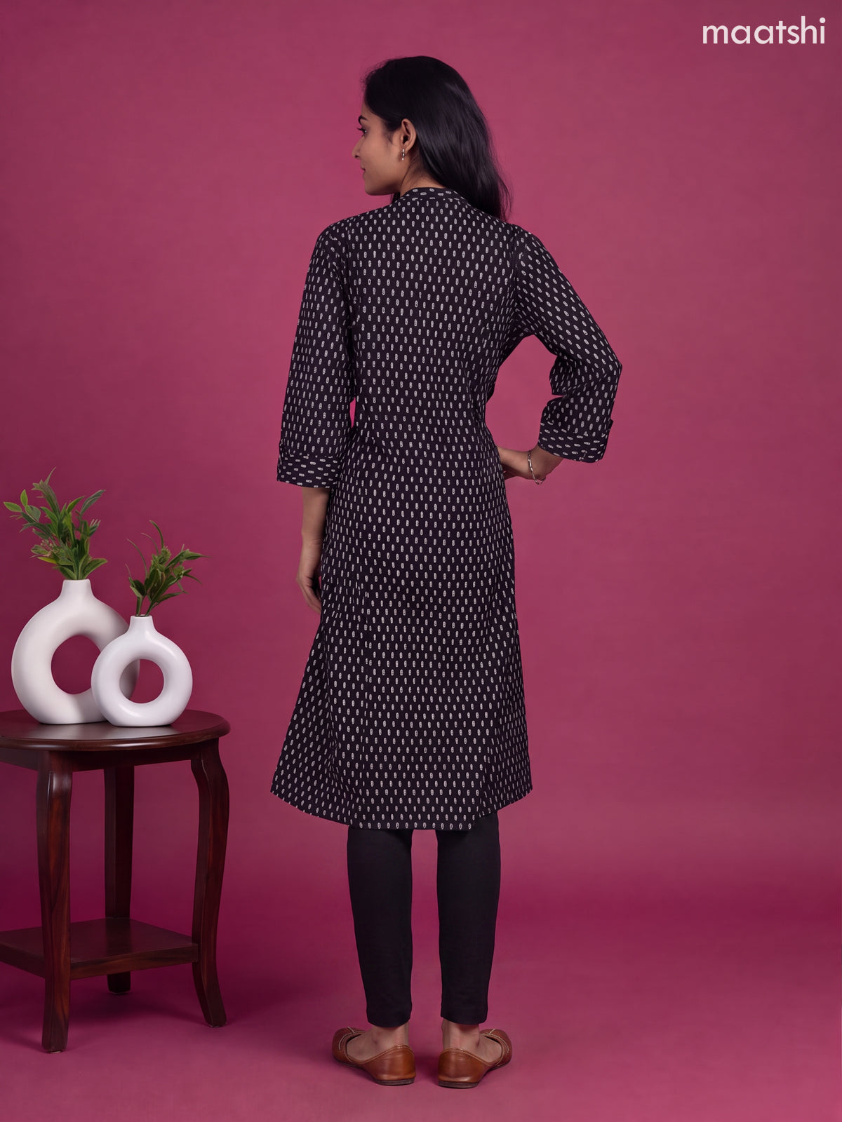 Black Cotton Printed Straight Kurti