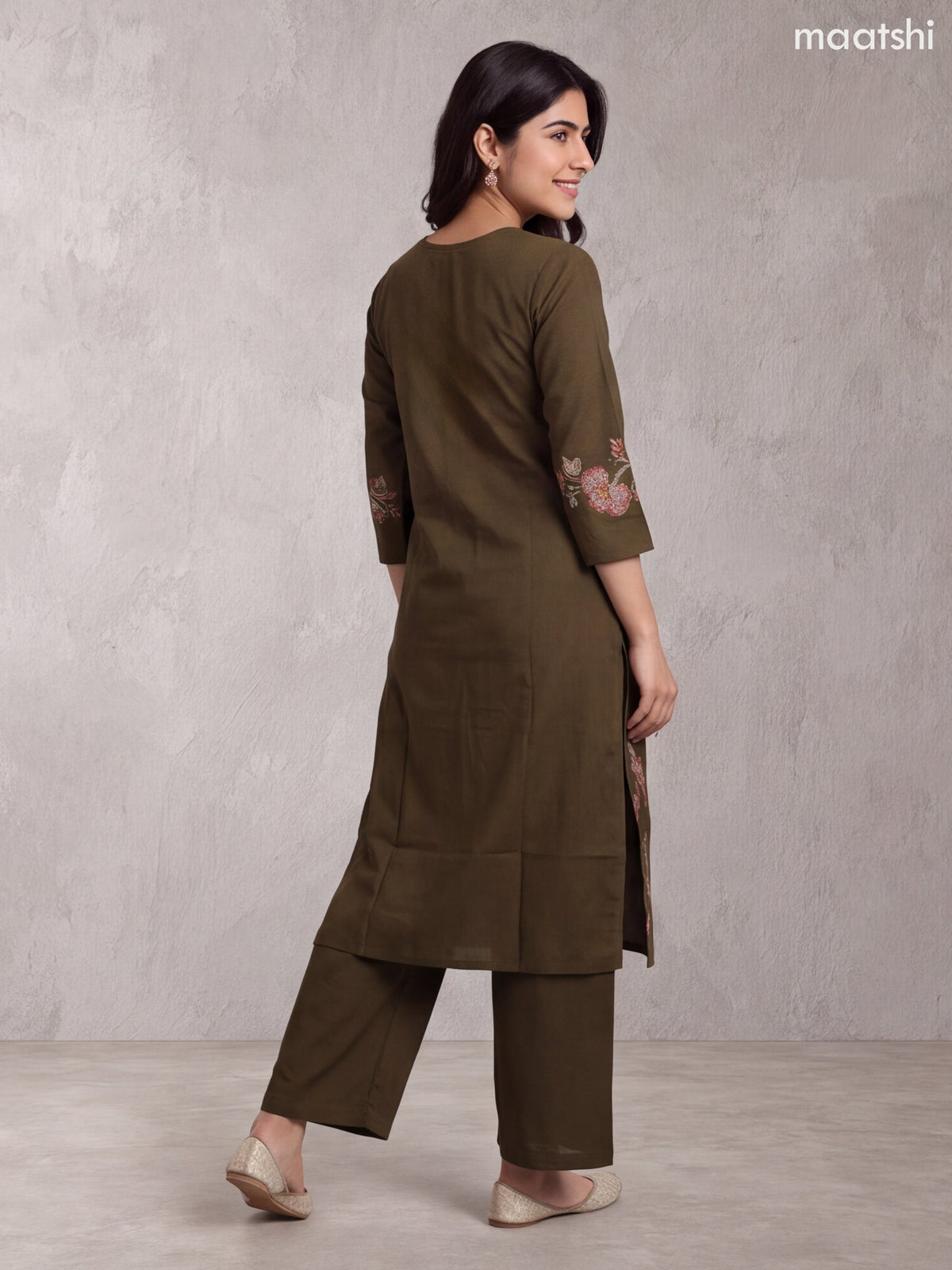 Mehendi Green Cotton Embroidery Work Straight Suit