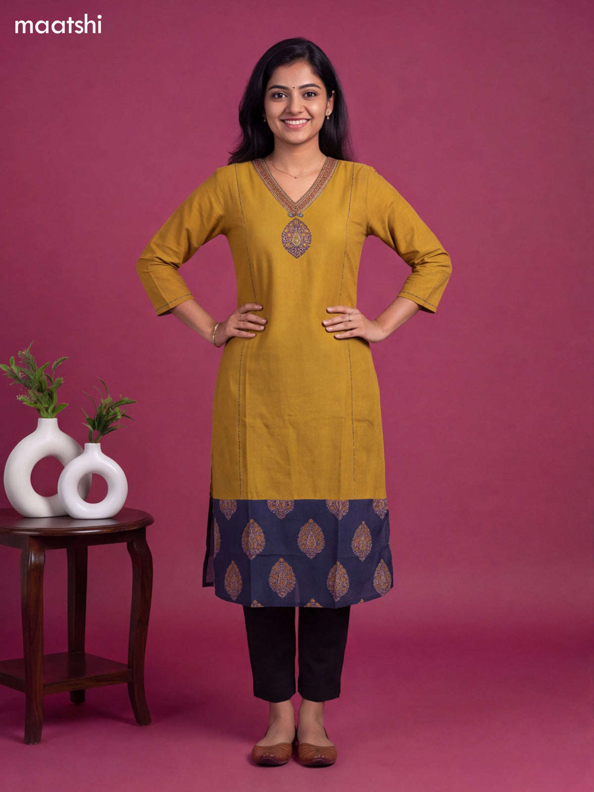 Mehandi Green Cotton Patch Work Neck Pattern Straight Kurti