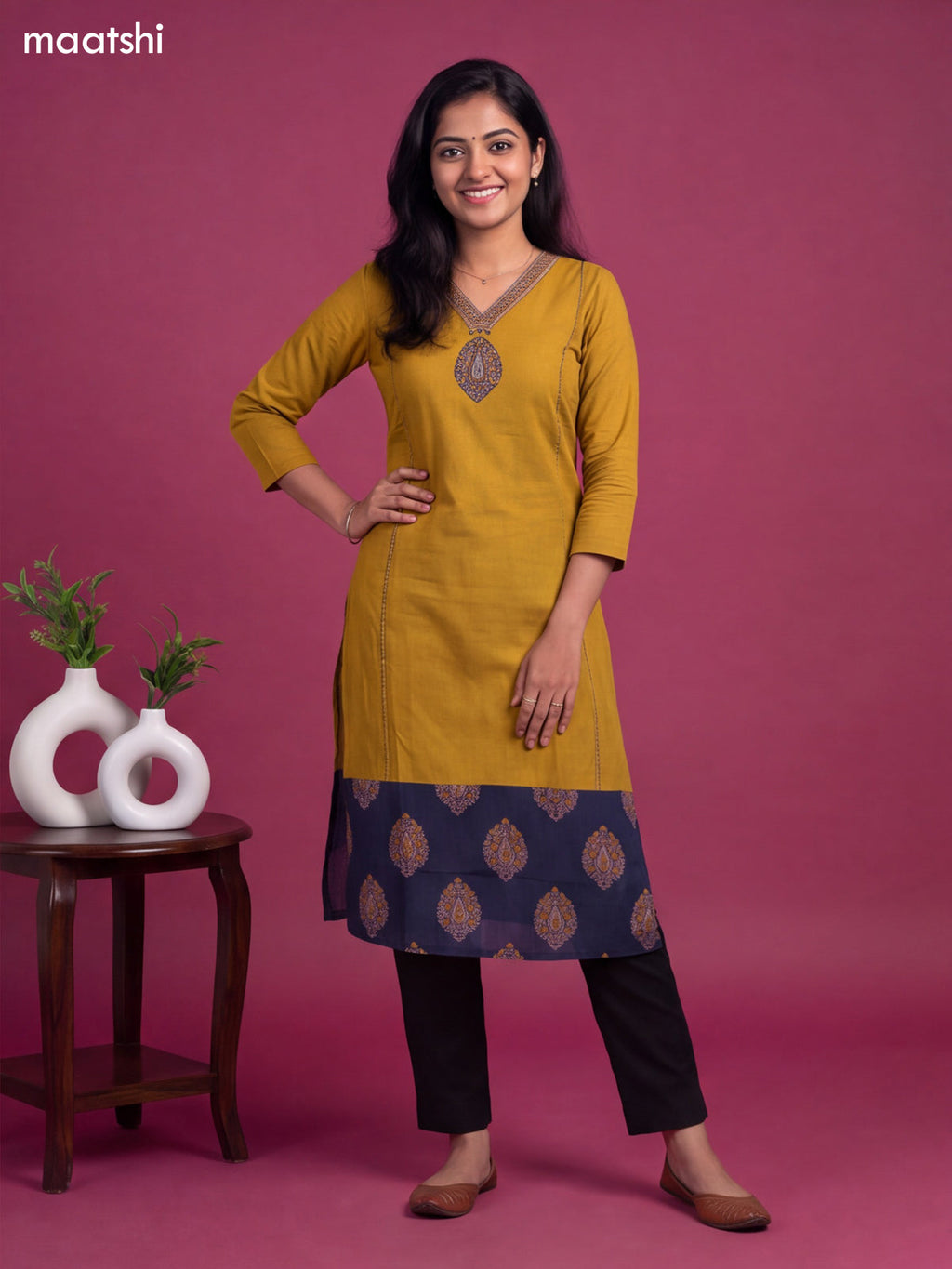 Mehandi Green Cotton Patch Work Neck Pattern Straight Kurti