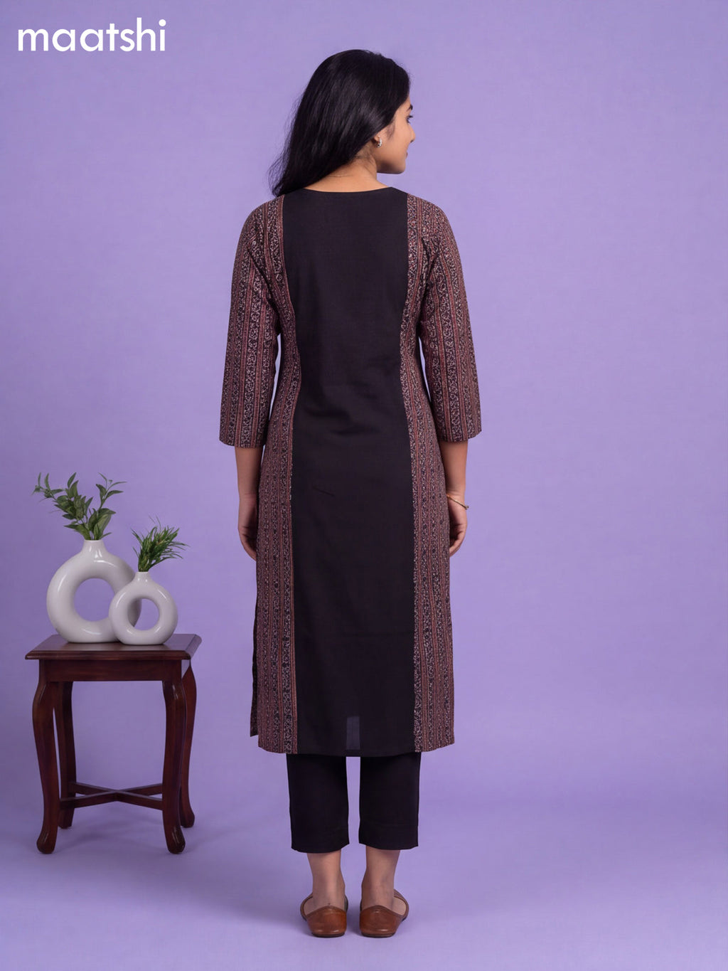 Black Cotton Printed & Simple Embroidery Work Neck Pattern Straight Kurti