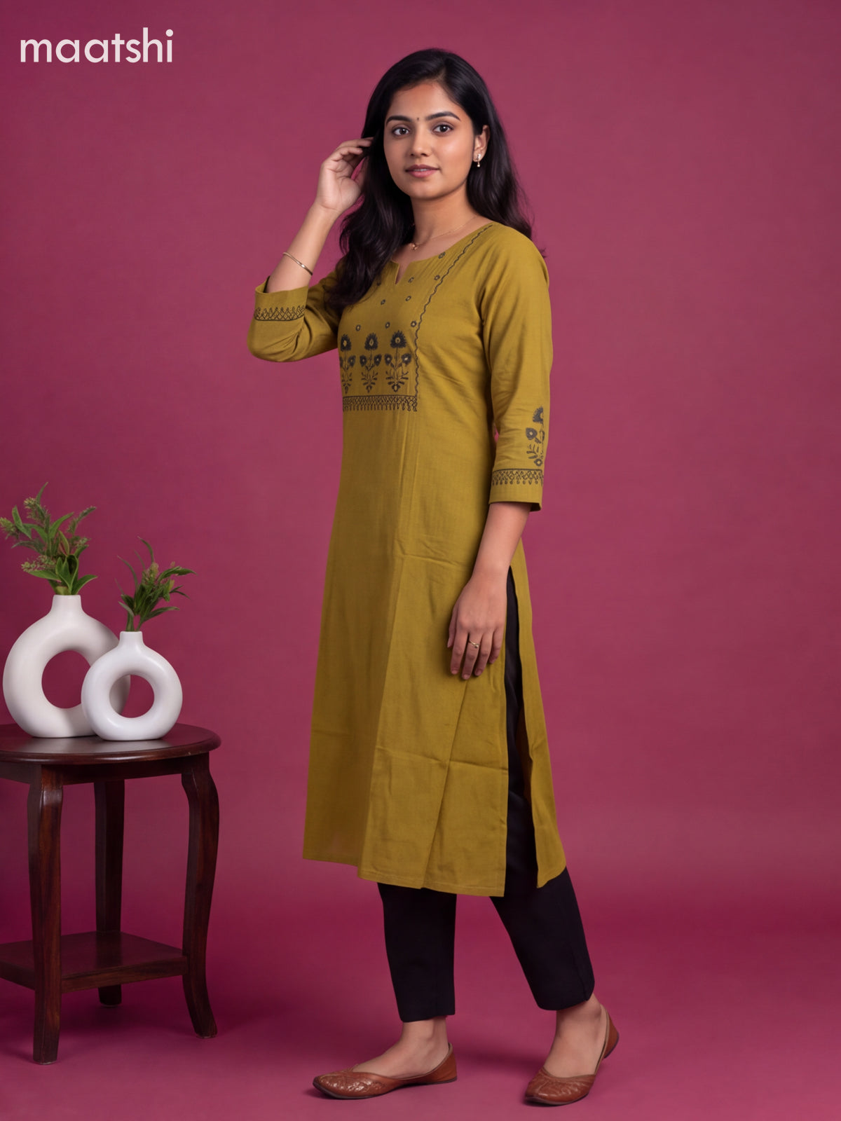 Mehandi Green Cotton Embroidery Work Straight Kurti