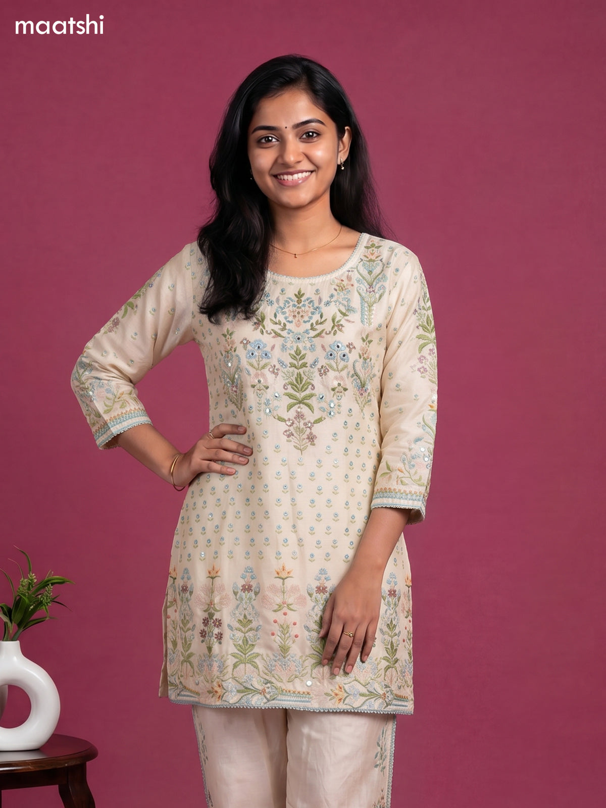 Cream Linen Cotton Printed &Embroidery Short Co-Ord Set
