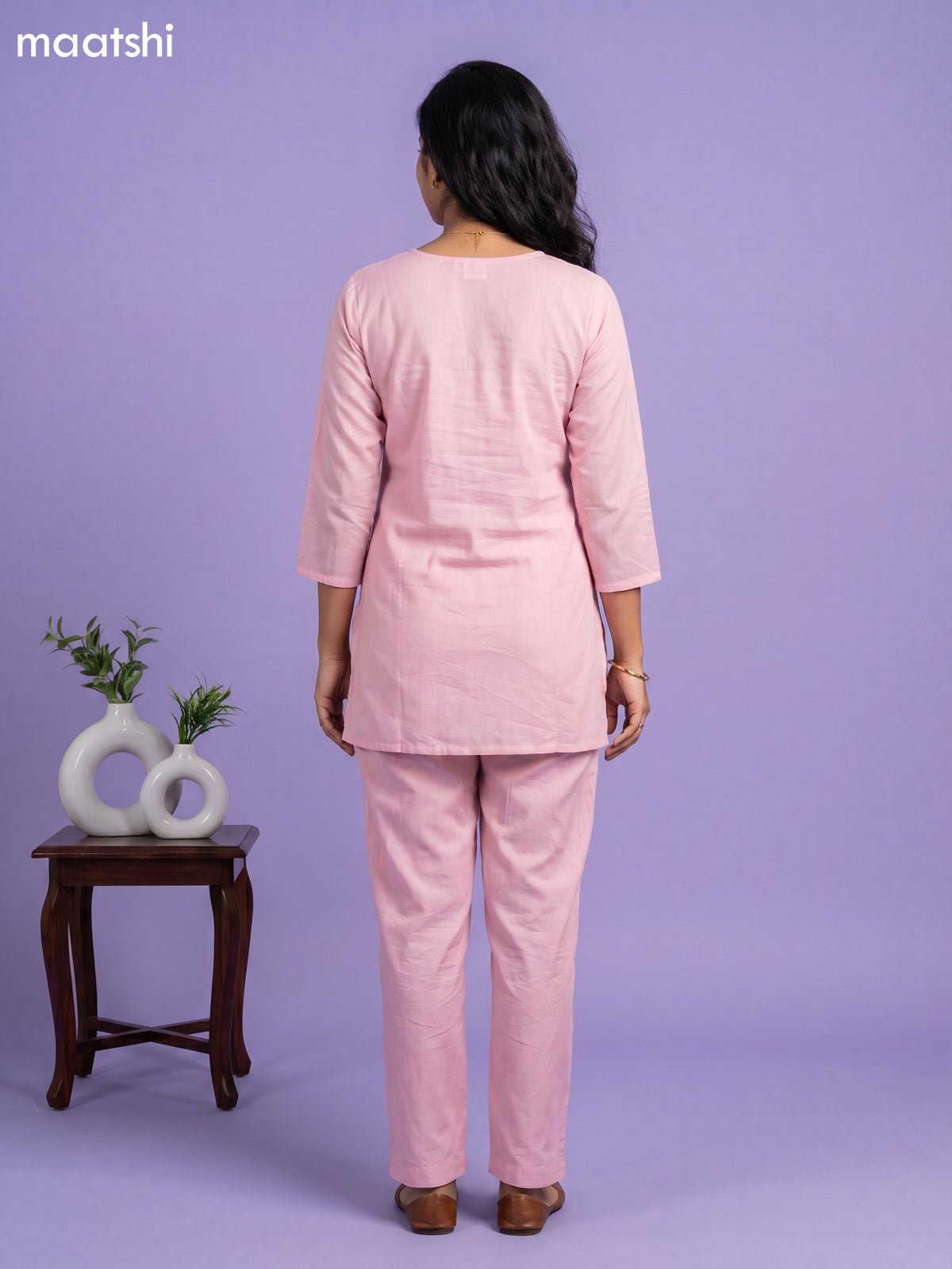 Pink Mul Chanderi Embroidery Work Kurti Set