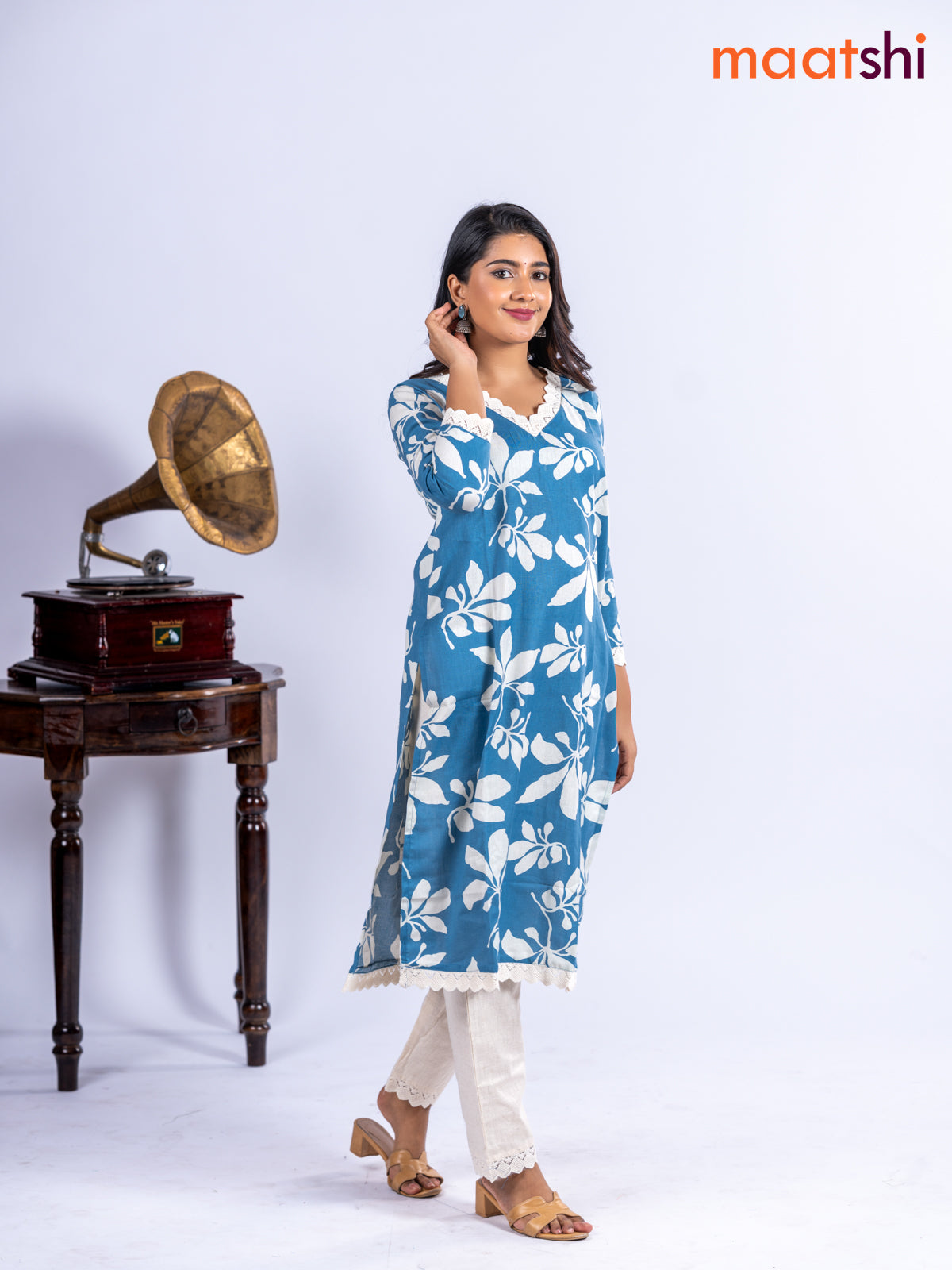 Cotton kurti set blue and off white with allover floral prints & lace work v neck pattern and straight cut pant
