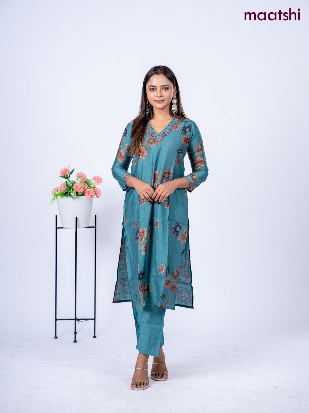 Rayon kurti set teal geen with allover prints & embroidery work v neck pattern and straight cut pant