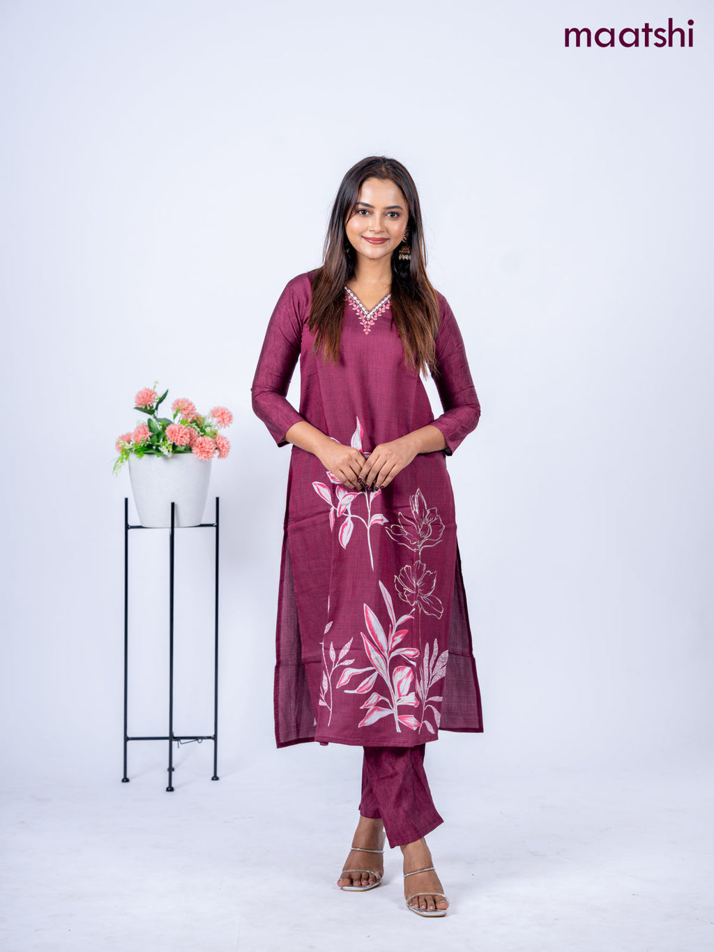 Rayon kurti set maroon with floral prints & embroidery mirror work v neck pattern and straight cut pant