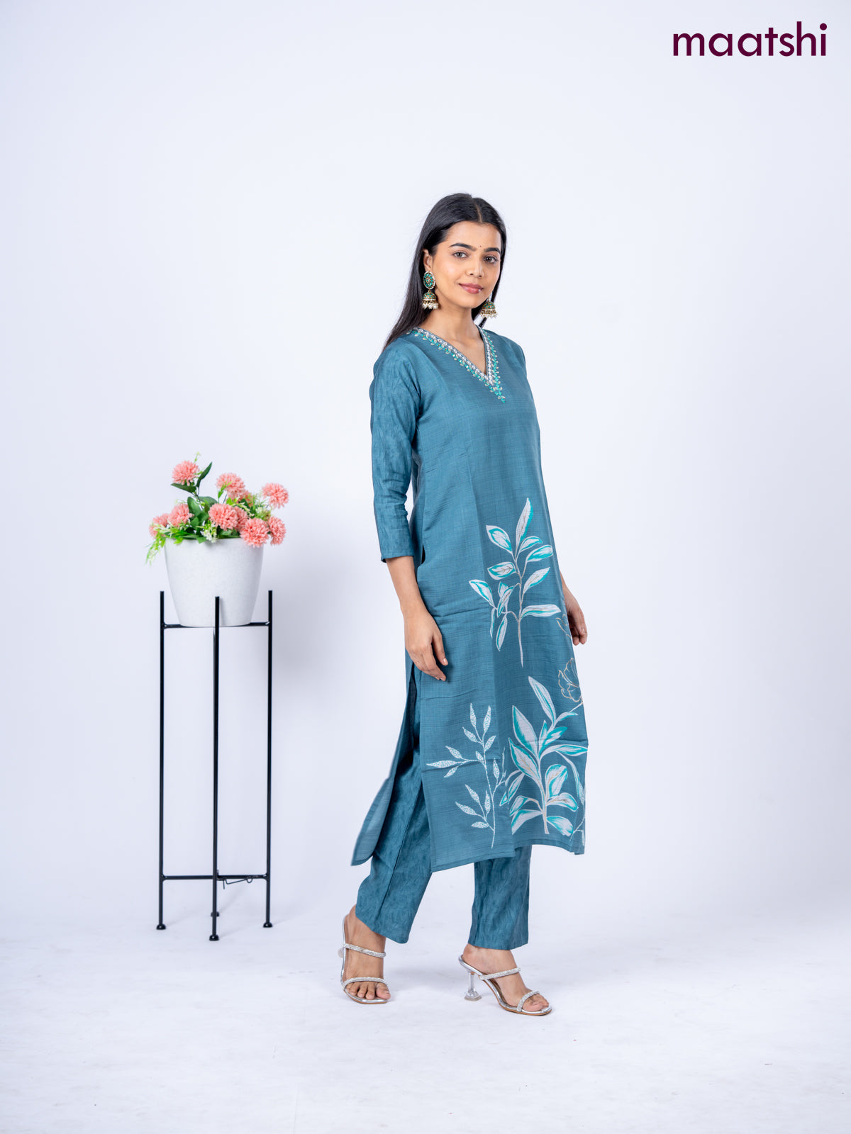 Rayon kurti set peacock blue shade with floral prints & embroidery mirror work v neck pattern and straight cut pant