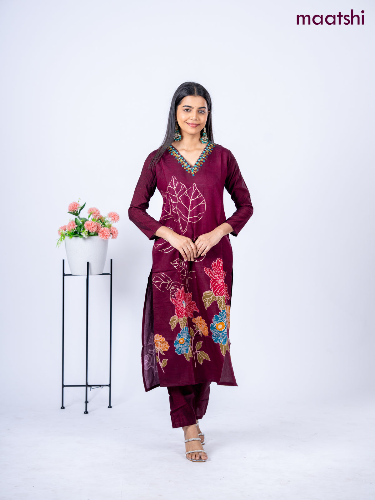 Rayon kurti set maroon with floral prints & embroidery mirror work v neck pattern and straight cut pant