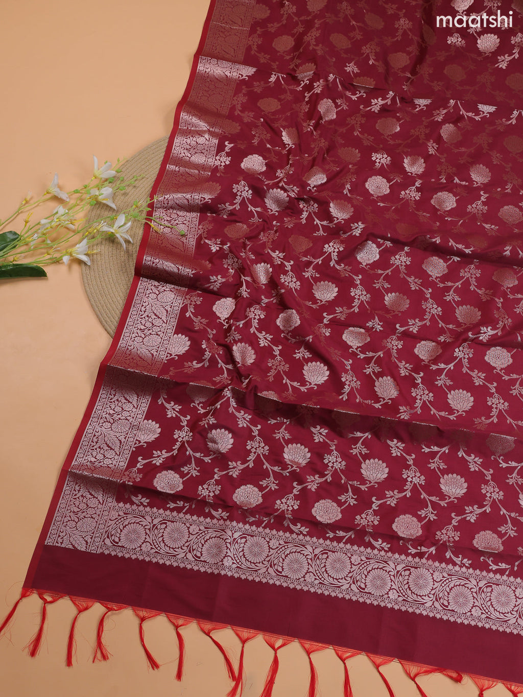 Dual Shade Of Green and Maroon Banarasi Silk Dress Material With With Allover Zari Buttas