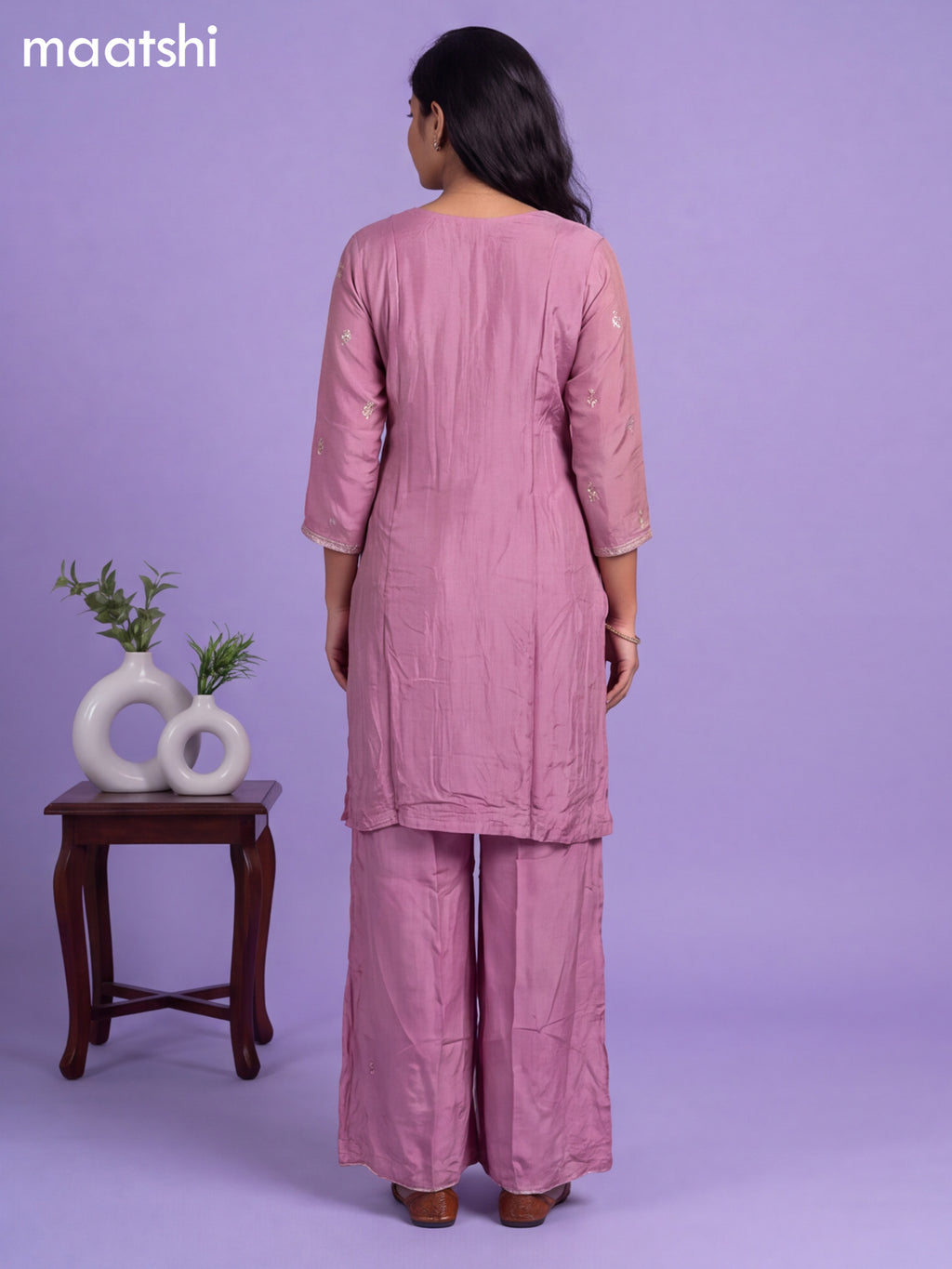Pink Crepe Silk Embroidery Work Straight Suit