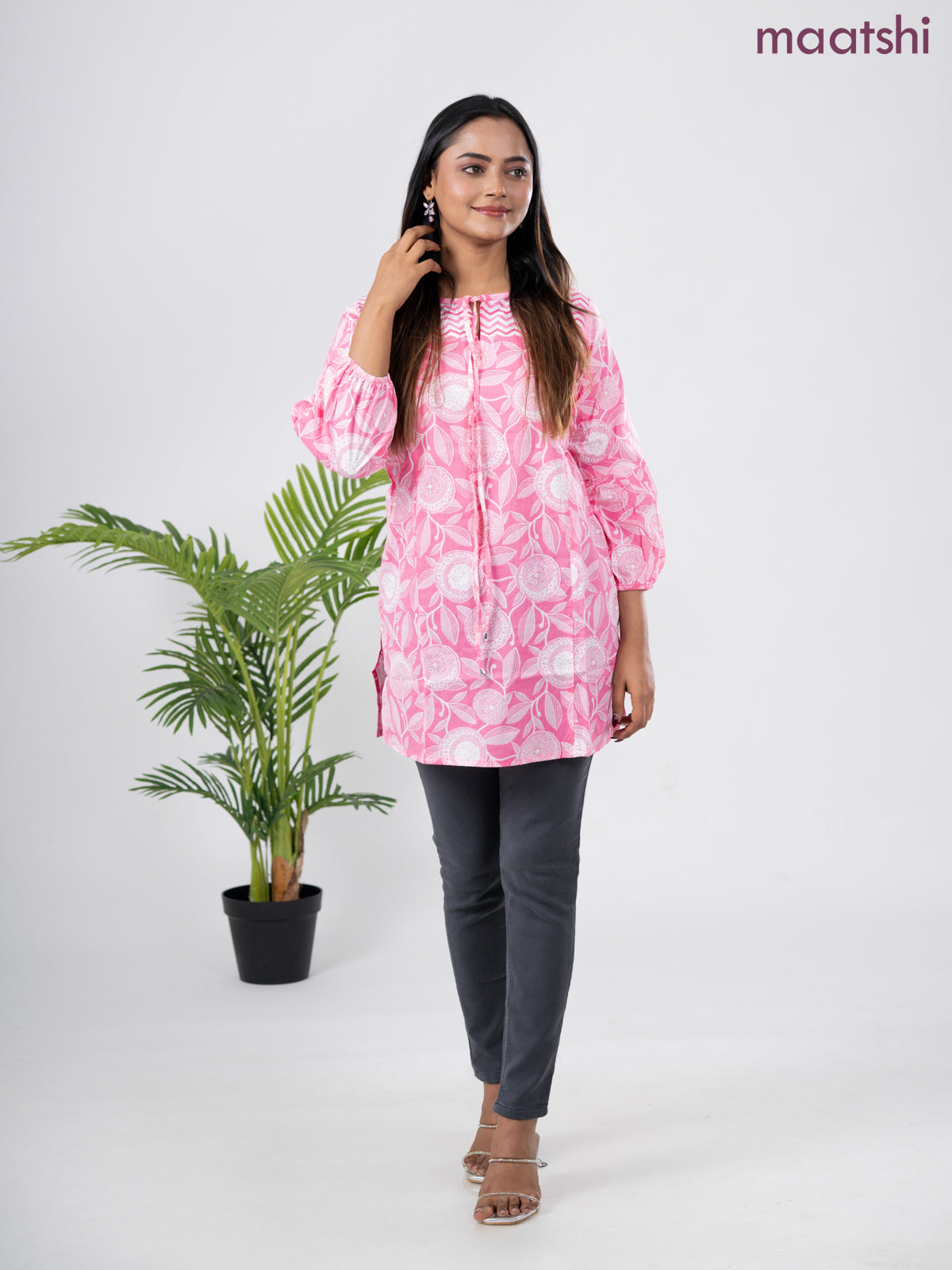 Cotton short kurti pink and off white with allover prints & simple neck pattern without pant