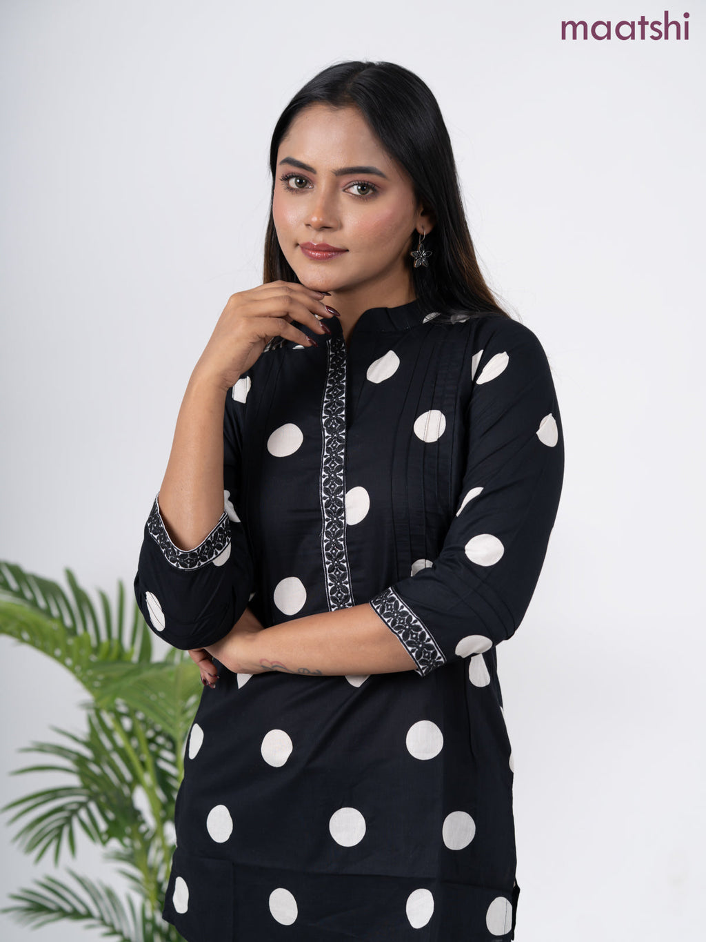 Cotton short kurti black and off white with butta prints & embroidery work neck pattern without pant