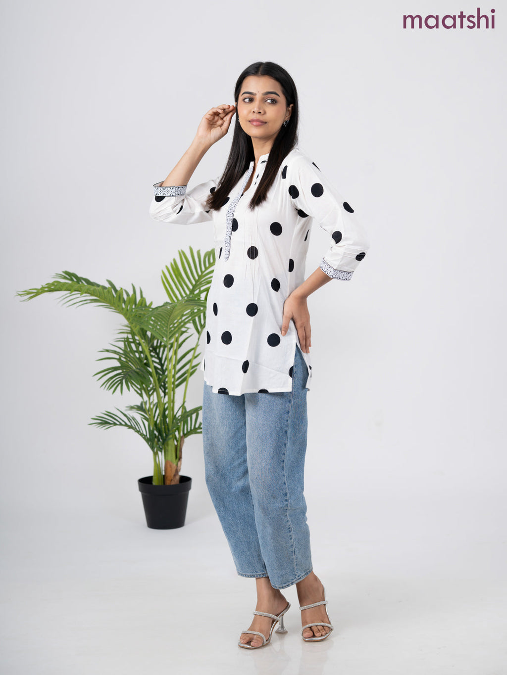 Cotton short kurti off white and black with butta prints & embroidery work neck pattern without pant