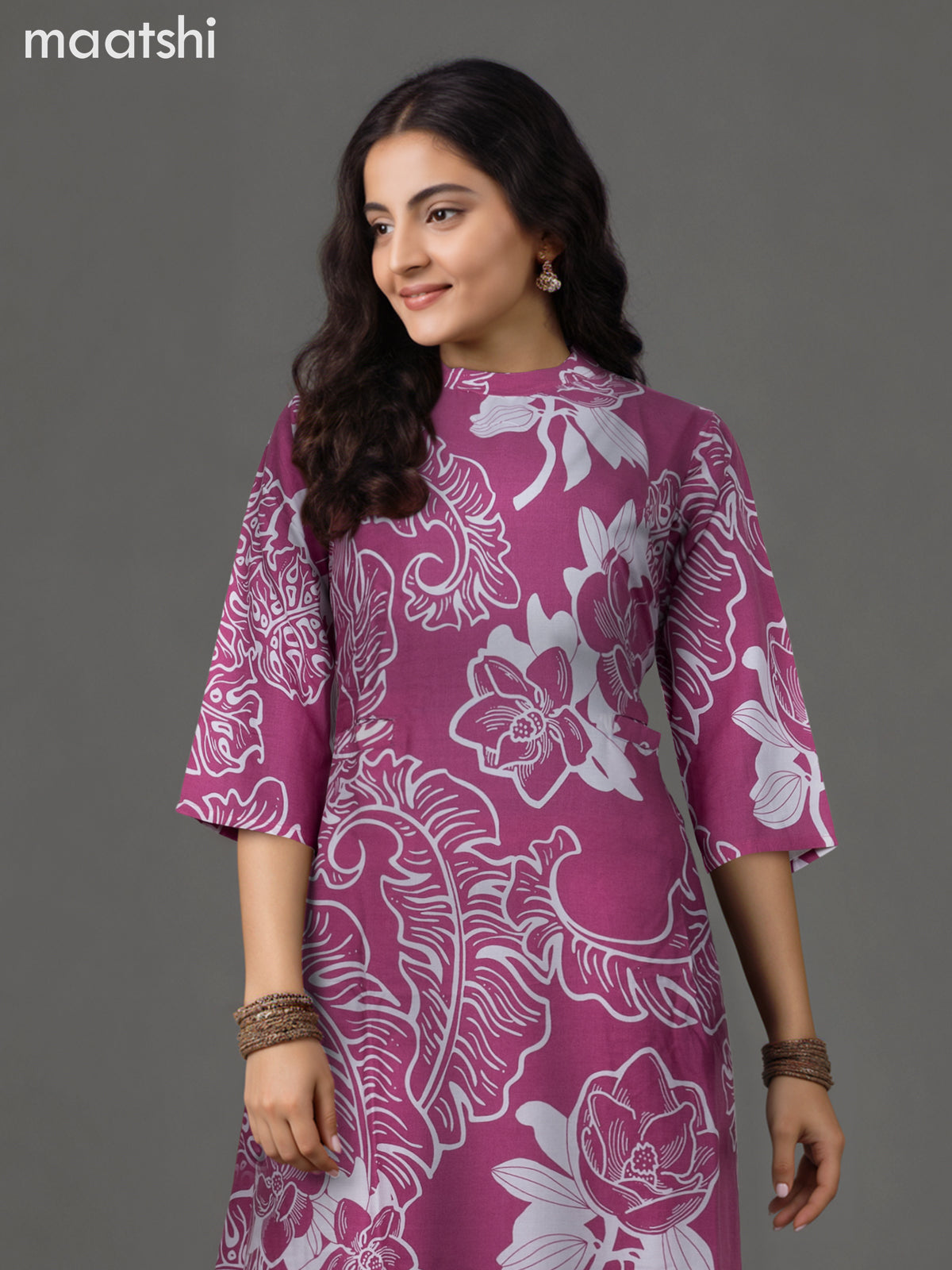 Cotton co-ord set pink and off white with allover floral prints & simple neck pattern and palazzo pant