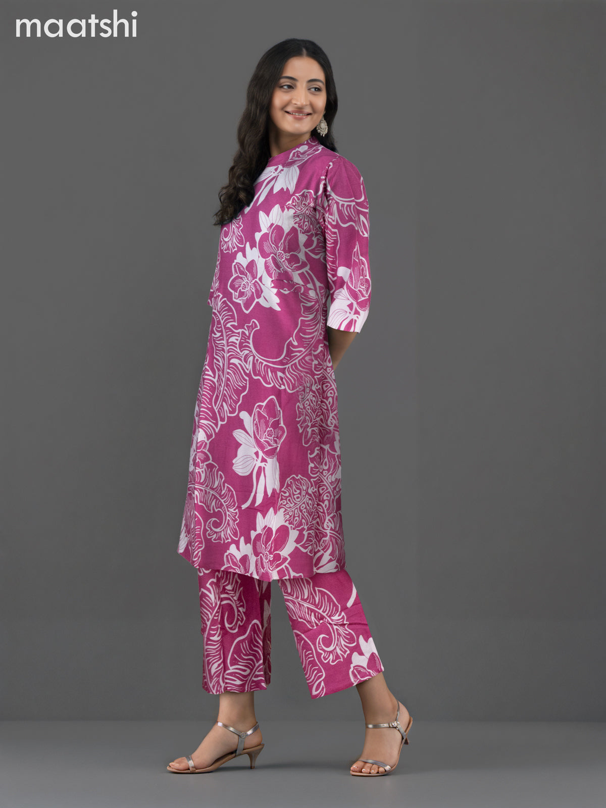 Cotton co-ord set pink and off white with allover floral prints & simple neck pattern and palazzo pant