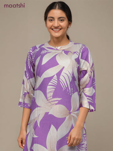 Cotton co-ord set lavender and cream with allover floral prints & simple neck pattern and palazzo pant