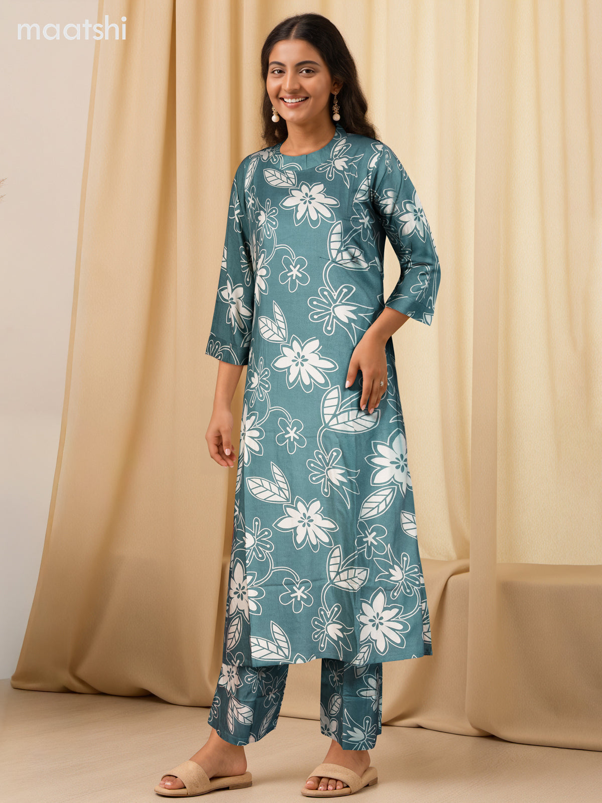 Cotton co-ord set teal blue shade and cream with floral prints & simple neck pattern and palazzo pant