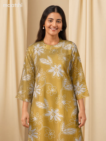 Cotton co-ord set mustard yellow and cream with floral prints & simple neck pattern and palazzo pant