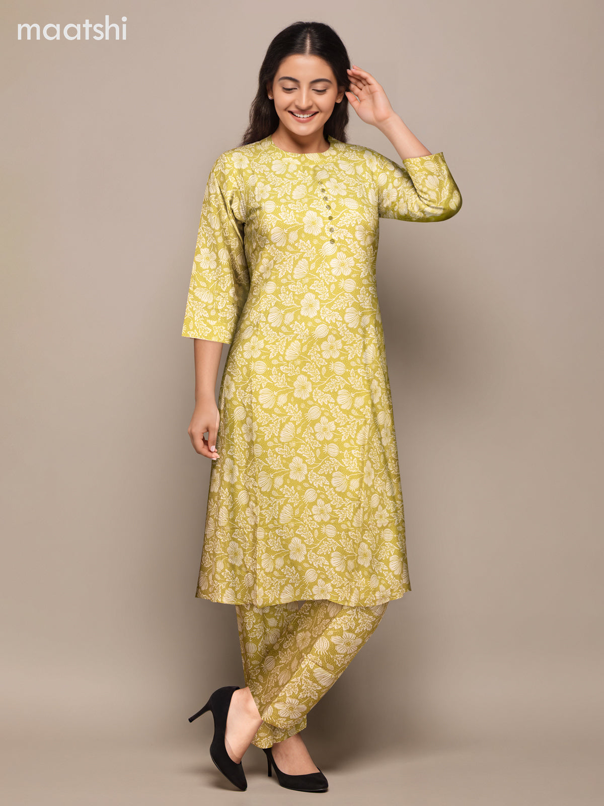 Cotton co-ord set lime green and cream with floral prints & simple neck pattern and palazzo pant