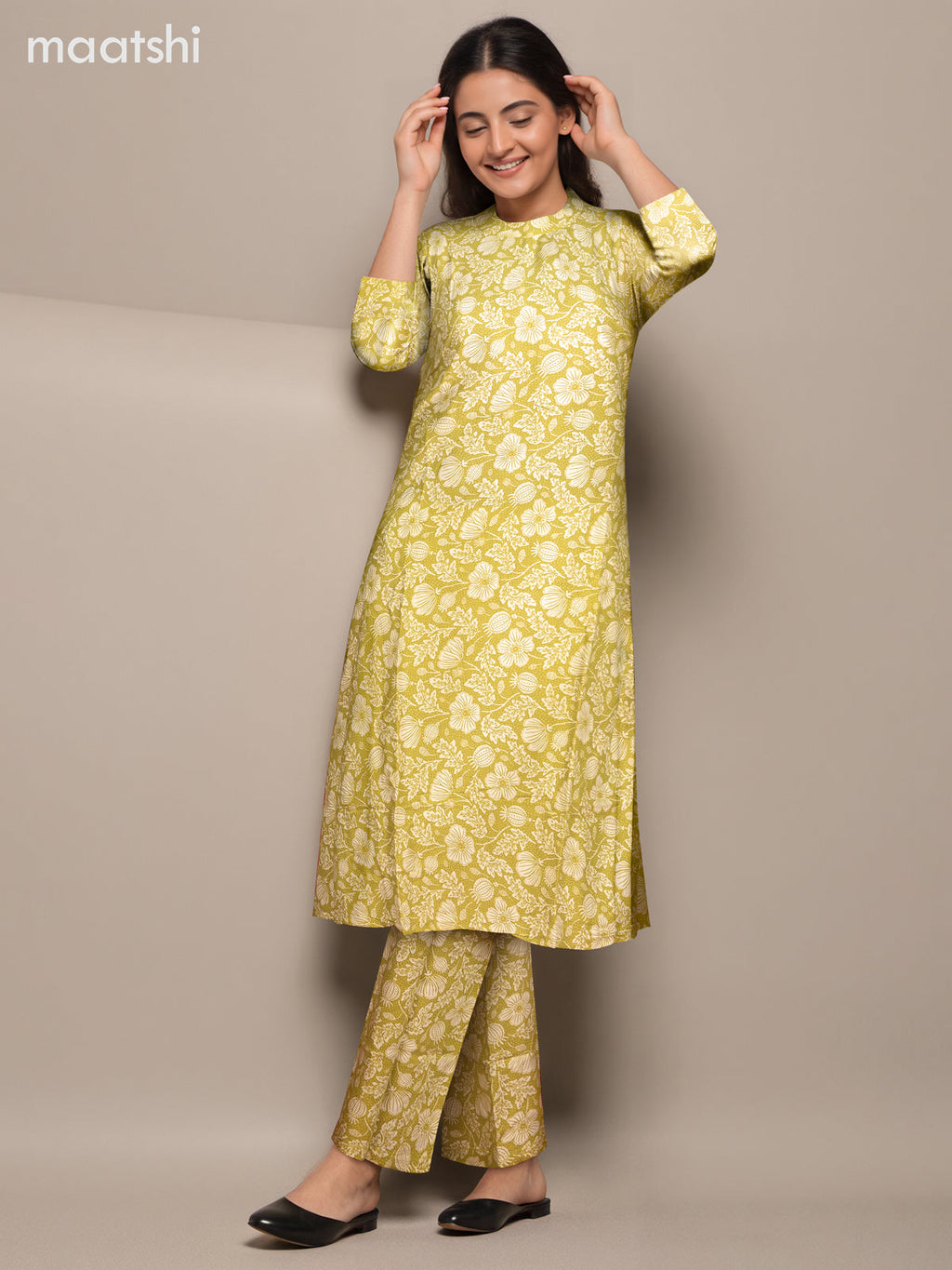 Cotton co-ord set lime green and cream with floral prints & simple neck pattern and palazzo pant