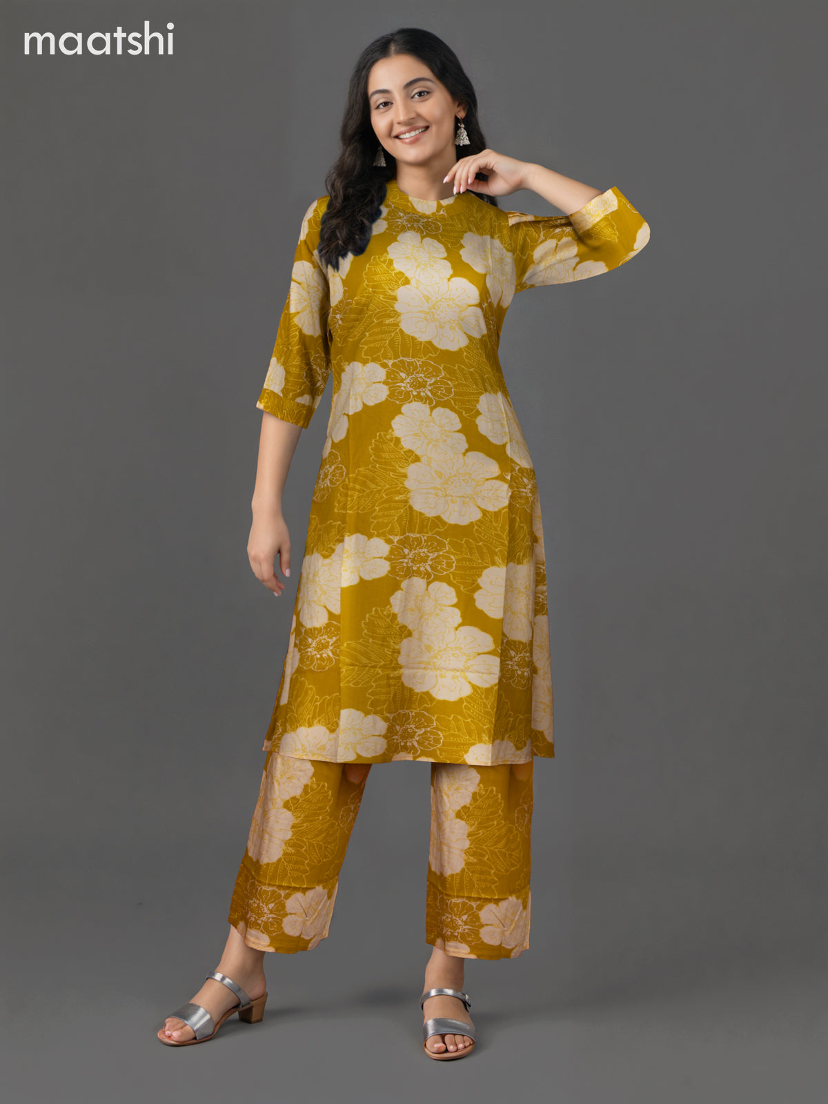 Cotton co-ord set mustard yellow with floral prints & simple neck pattern and palazzo pant