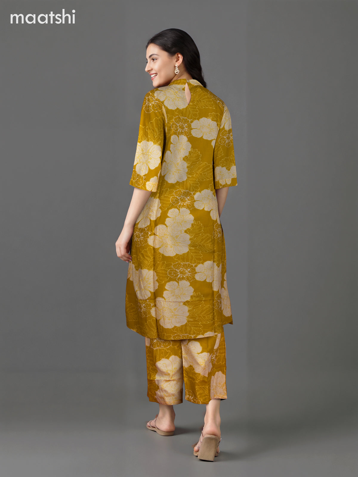 Cotton co-ord set mustard yellow with floral prints & simple neck pattern and palazzo pant