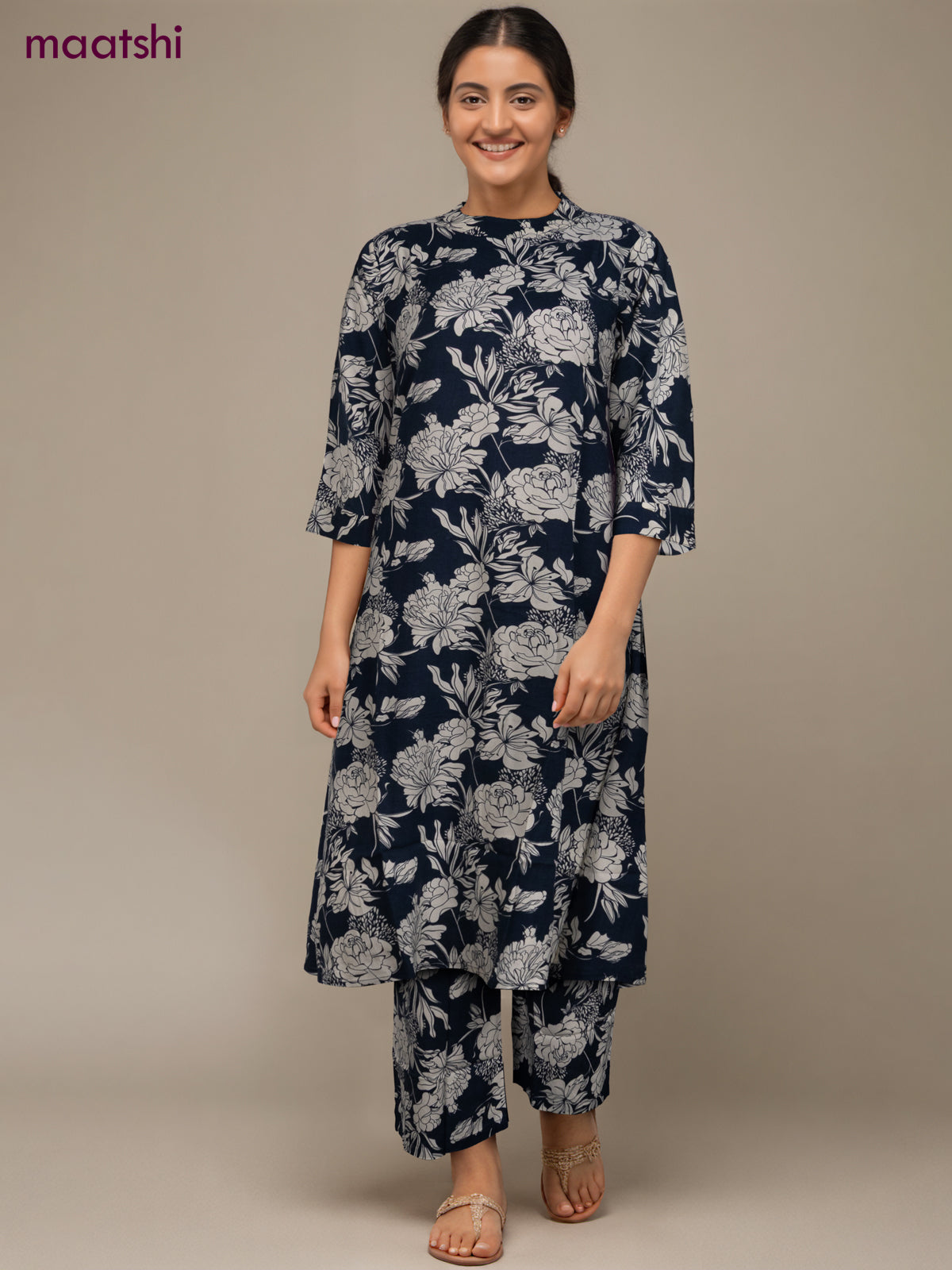 Cotton co-ord set navy blue and off white with floral prints & simple neck pattern and palazzo pant