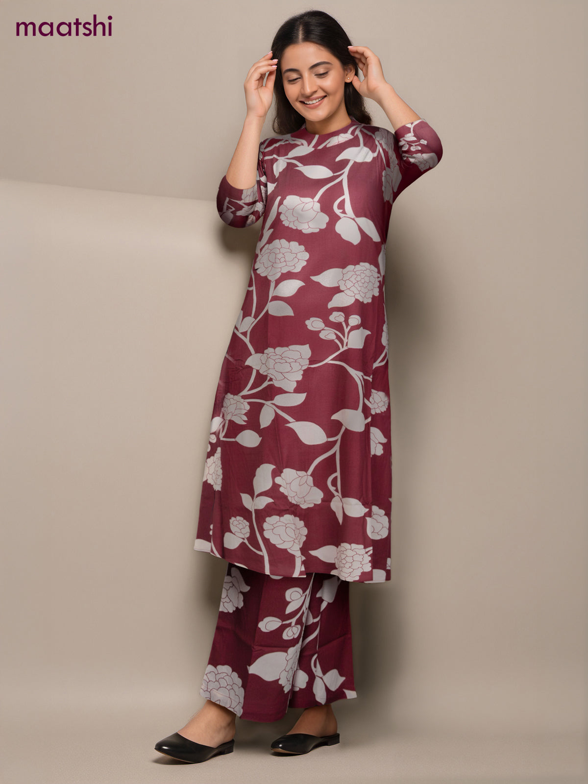 Cotton co-ord set maroon and off white with floral prints & simple neck pattern and palazzo pant