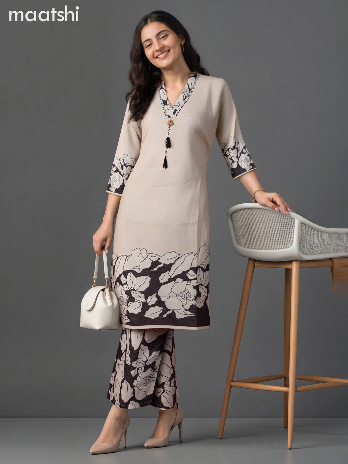 Cotton co-ord set cream and black with patch work v neck pattern and palazzo pant