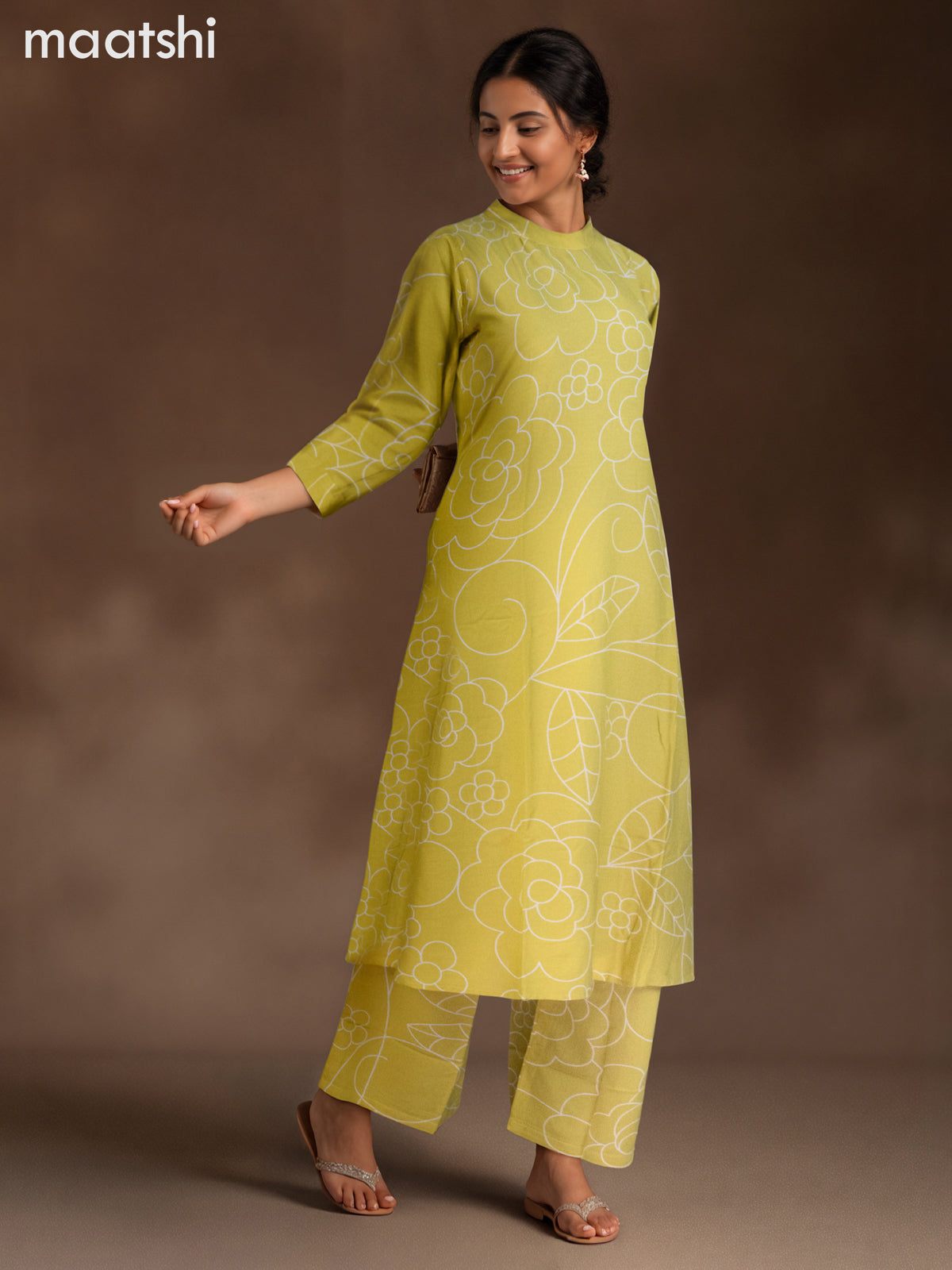 Cotton co-ord set light green and cream with allover floral prints & simple neck pattern and palazzo pant
