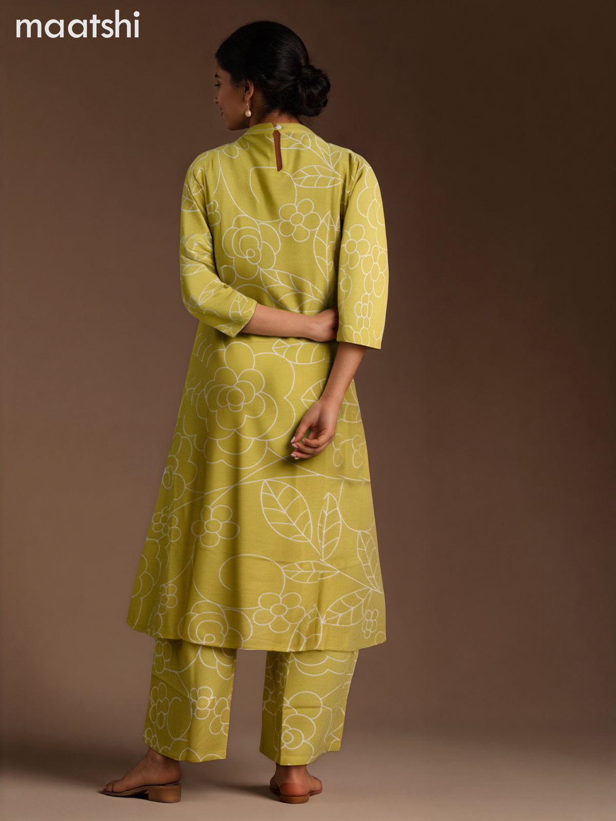 Cotton co-ord set light green and cream with allover floral prints & simple neck pattern and palazzo pant
