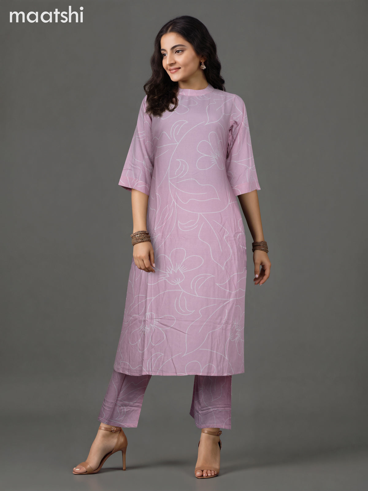 Cotton co-ord set baby pink and cream with allover floral prints & simple neck pattern and palazzo pant