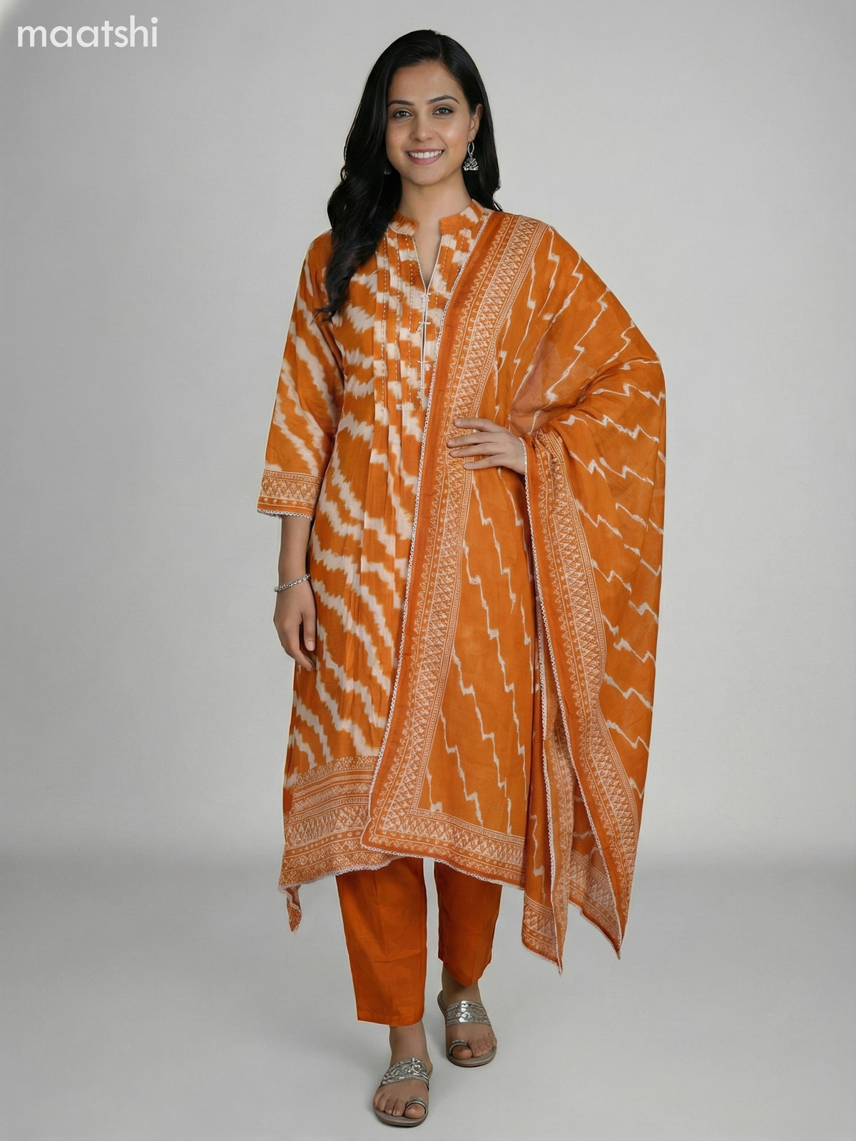 Orange and Cream Muslin Shibori Printed Fish Cut Suit