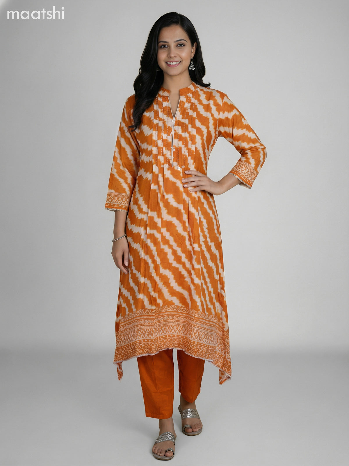 Orange and Cream Muslin Shibori Printed Fish Cut Suit